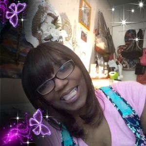 Meet your Posher, Veronica